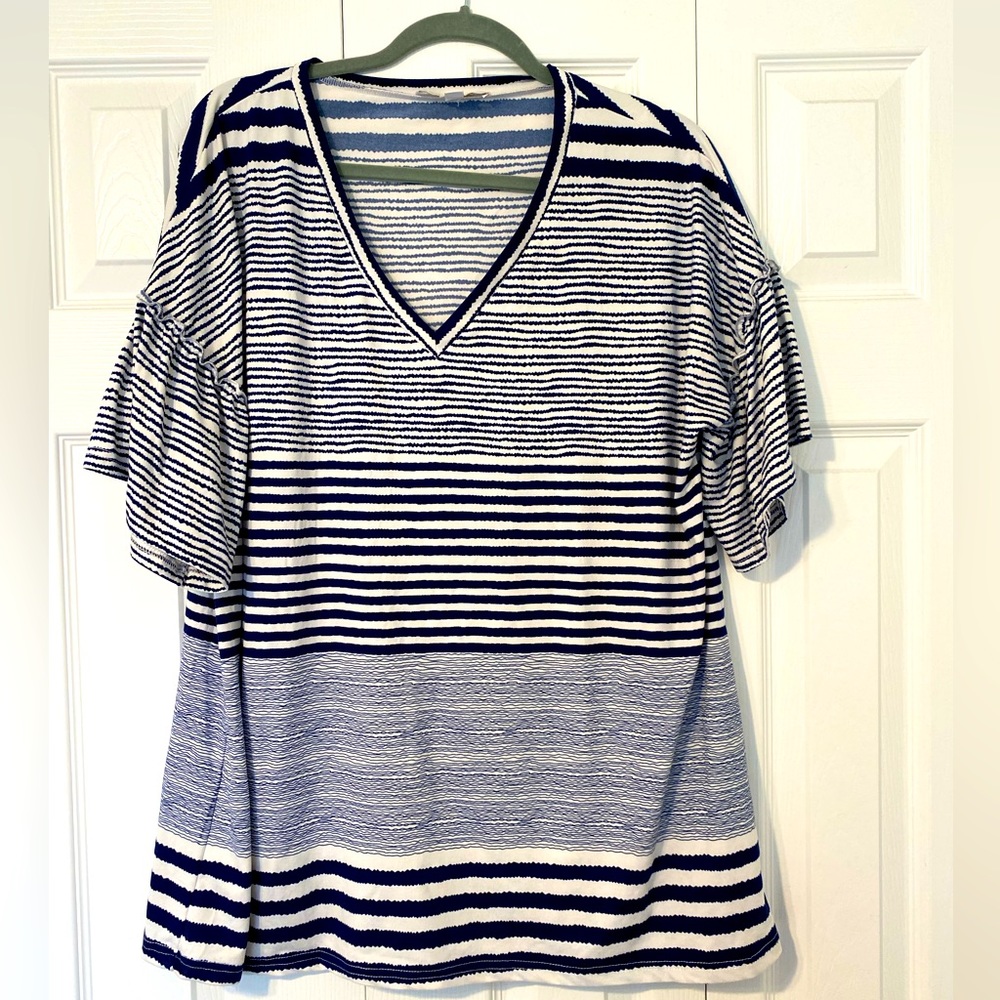 Weekend by Suzanne Betro top size 1X
